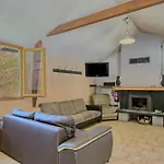 Nyaraló Skioura, De Groupe Bagnères-de-Luchon