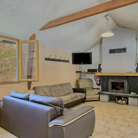 Semesterbostad Skioura, De Groupe *